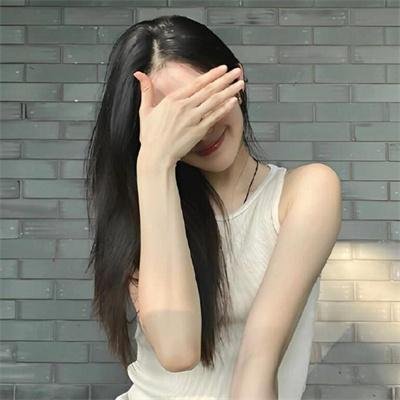 伊丽卡·鲁克斯封面